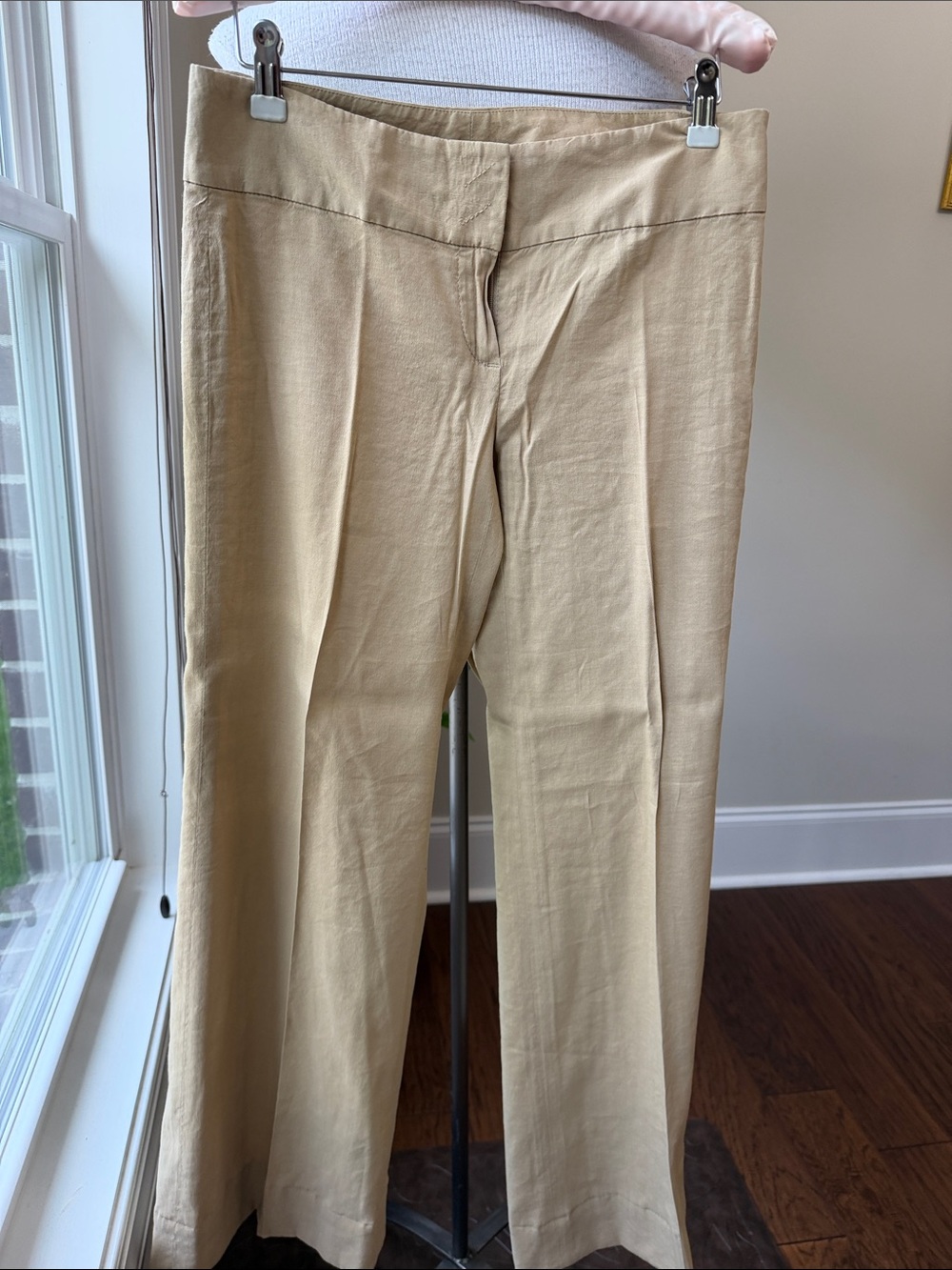 Theory Beige Wide-Leg Capris